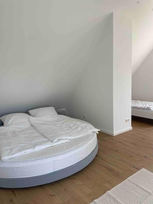 주스마르쇼센 Messe- Augsburg- Legoland Guenzburg - 6 Personen 아파트 외부 사진